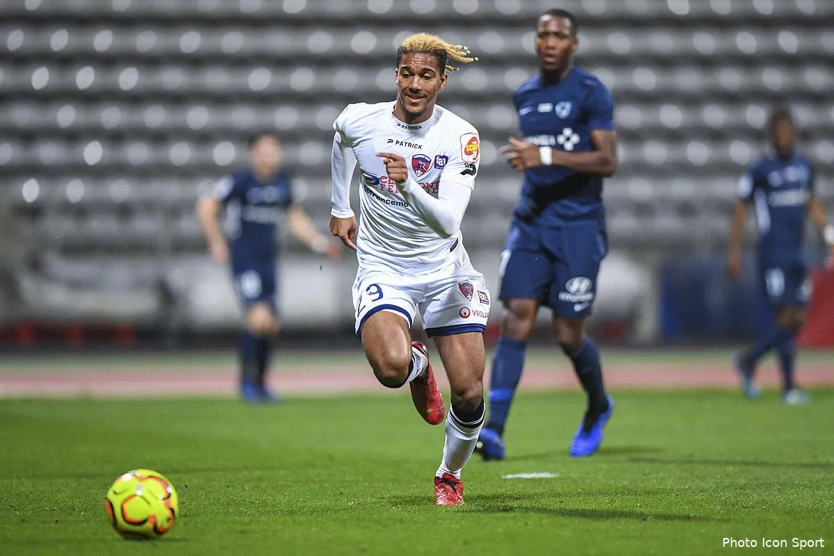 asse tres actifs les verts ciblent deux attaquants au mercato icon alc 041218 45 53249369