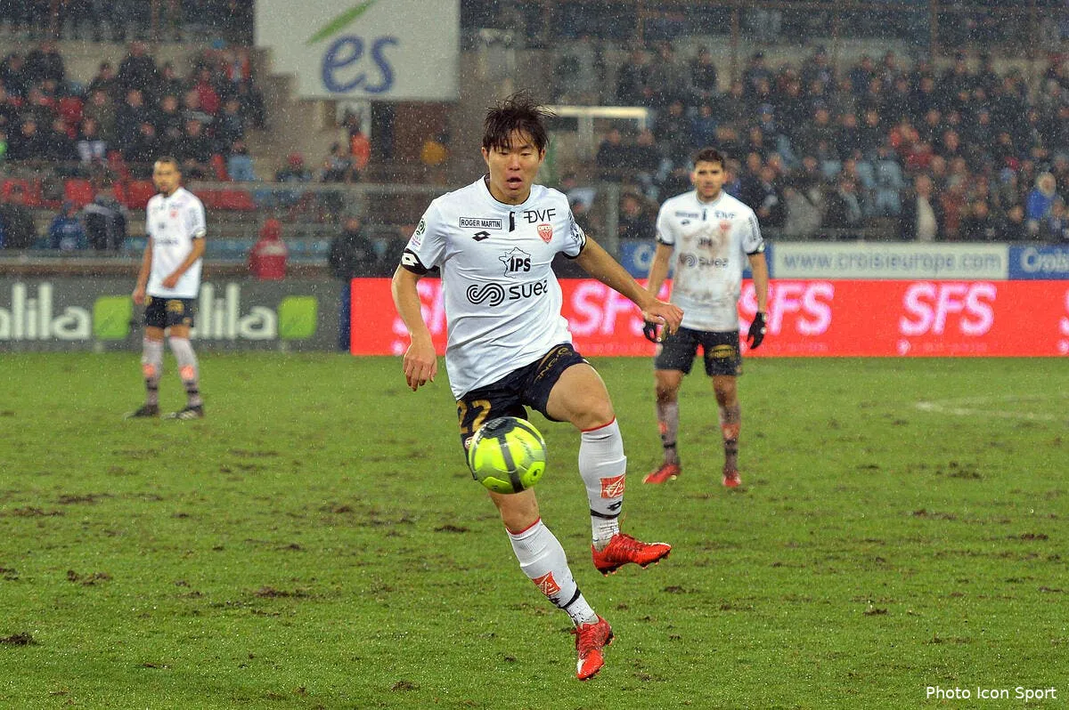 asse un attaquant de l1 a tape dans l oeil des verts au mercato iconsport icon poy 200118 53 69210069