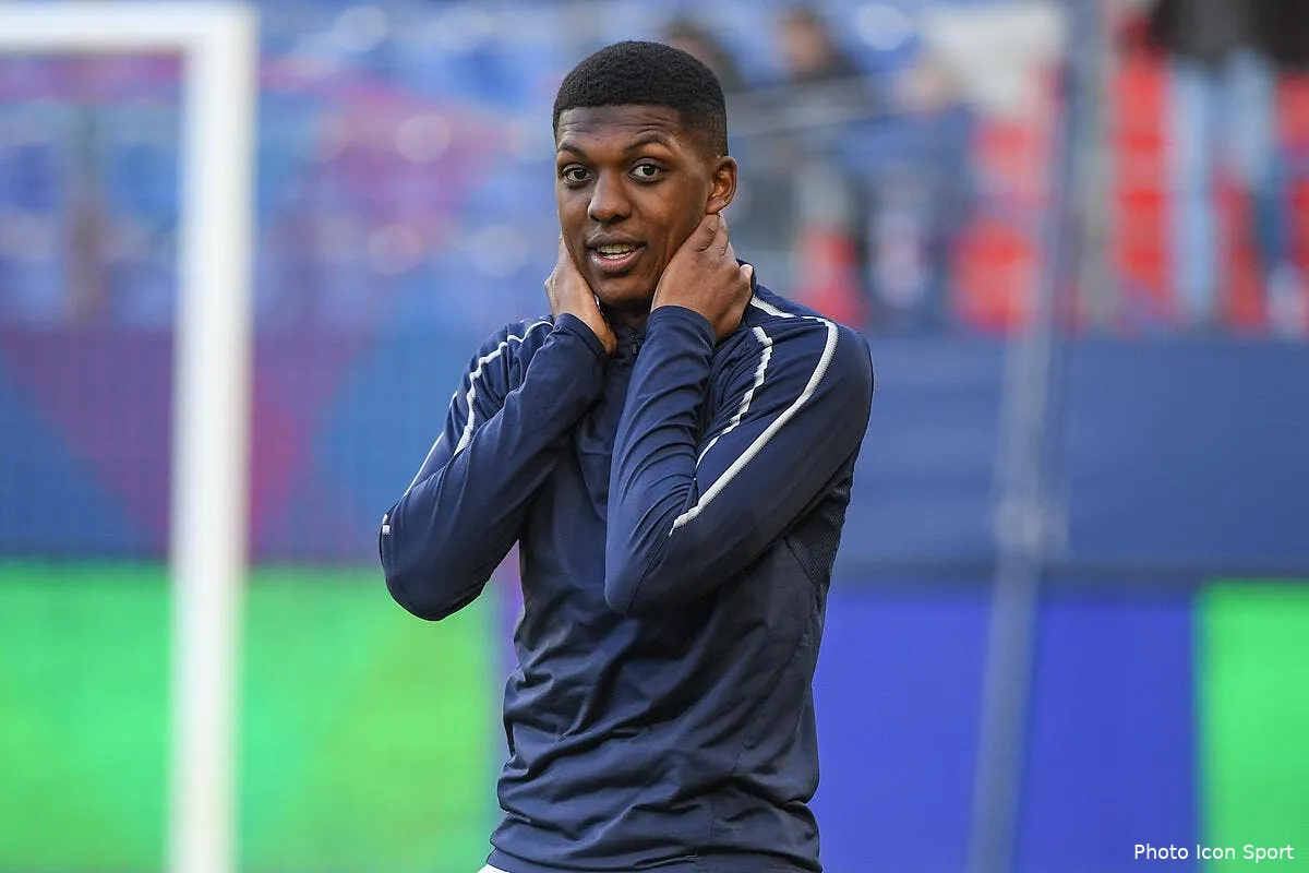 asse un girondin debarque sainte fait une grosse concession youssouf257795