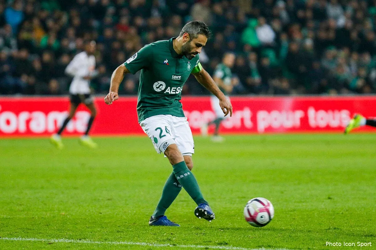 asse une incroyable clause dans le contrat de loic perrin iconsport icon bia 041118 45 43238195