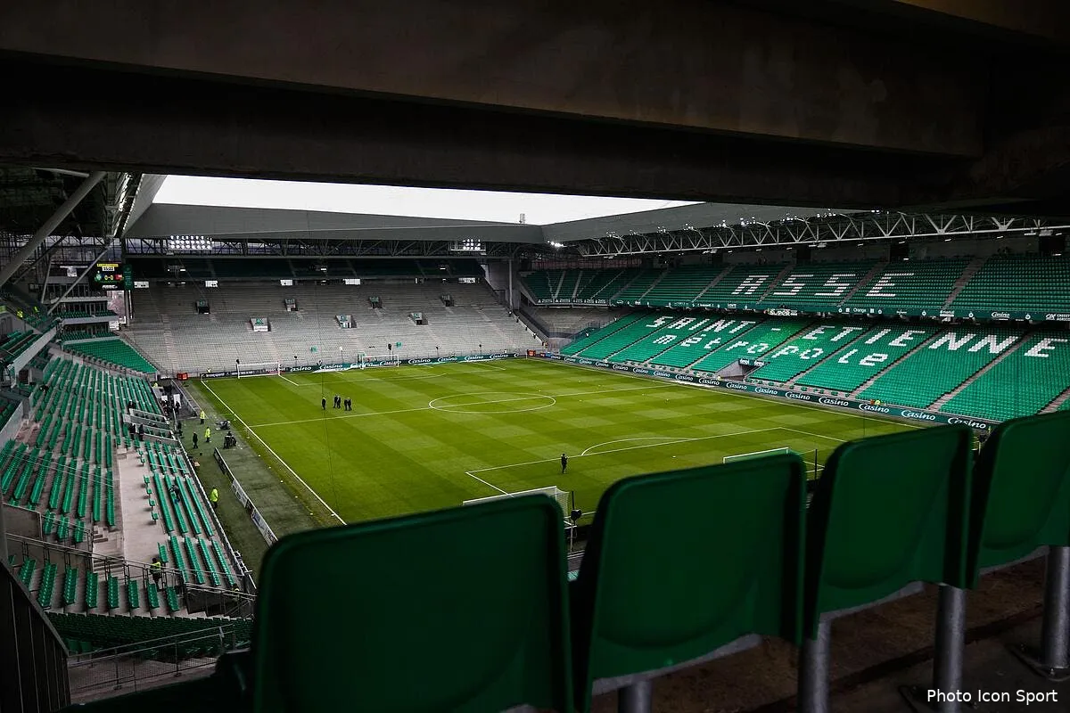 asse une vente en cours le club s enerve et denonce la taupe iconsport icon bia 180318 01 18231775