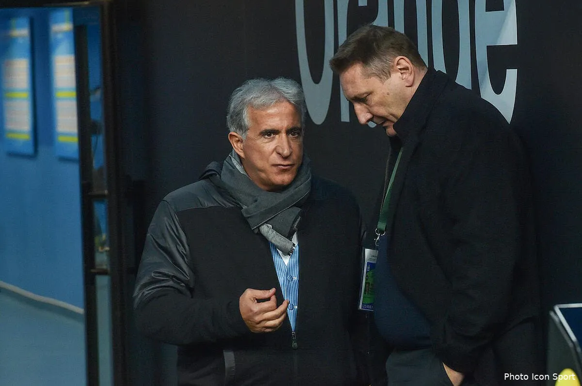 asse victime favorite de caiazzo paquet en prend plein la tronche paquet 2254607