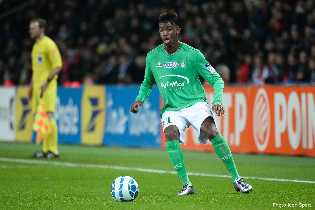 asse zappe par galtier un attaquant se dirige vers l italie saint louis151342