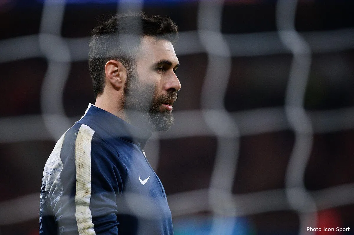 aston villa sirigu laisse sa place a mandanda iconsport nlg 161215 17 82129319