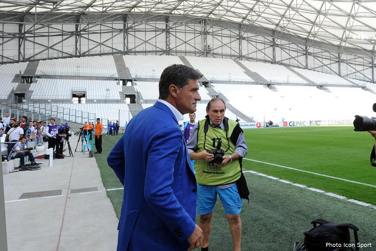 attention michel rene malleville commence a se facher iconsport pet 270915 01 11121831