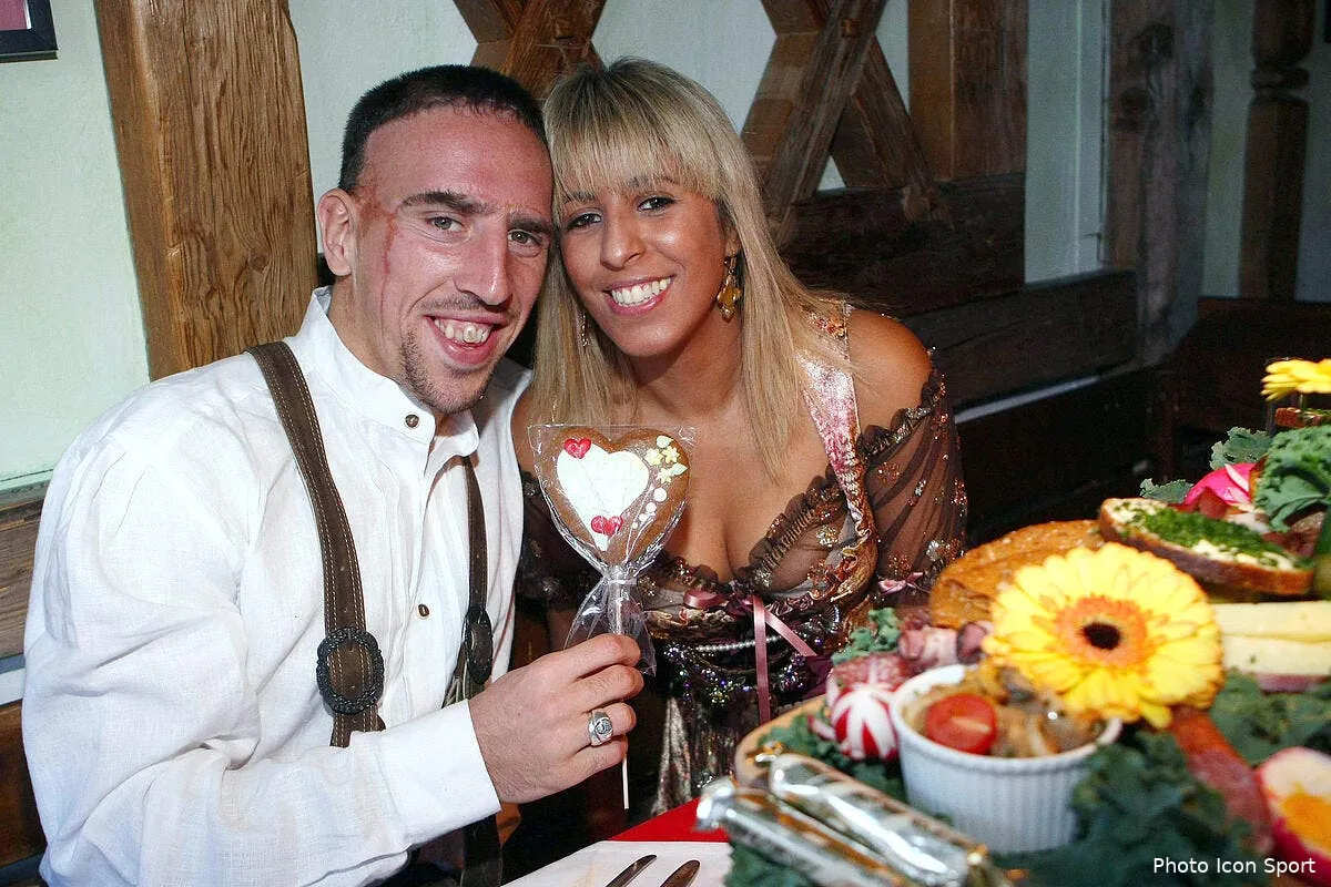 au nouveau bar de ribery sans alcool la fete est plus folle iconsport apr 051008 21 0129299