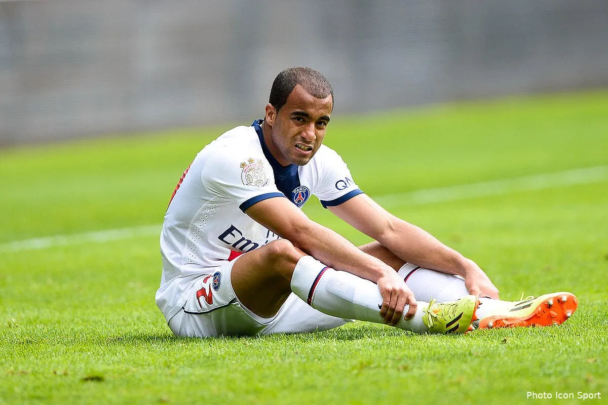 au psg lucas ne comprend pas le choix de son selectionneur lucas moura 683637