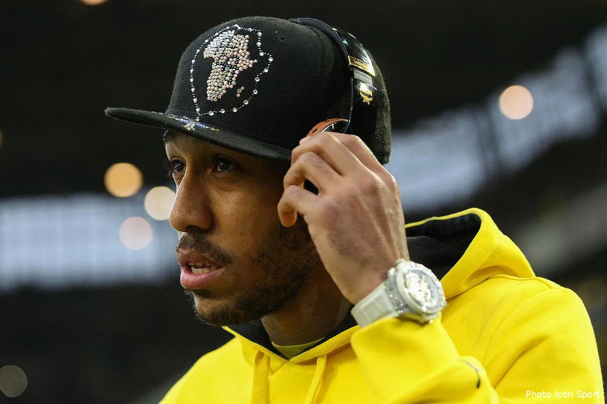 aubameyang pourrait dire non a mu a cause de la pluie iconsport fir 050316 20 24141320