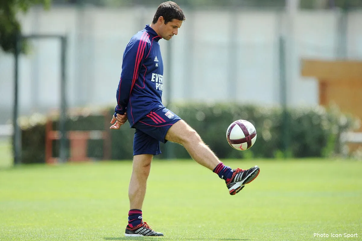 aucun attaquant a l ol pour le mercato iconsport jpt 300611 01 0421618