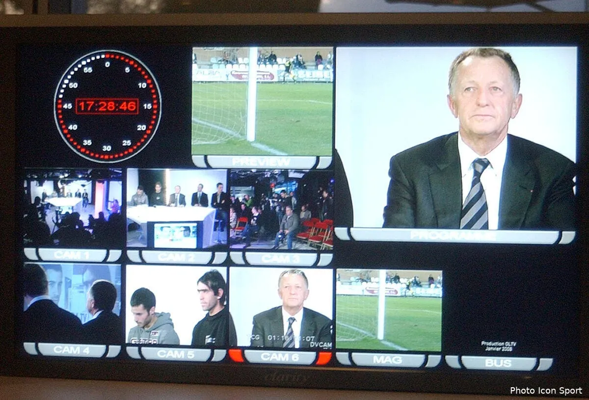 aulas adore al jazira canal et tout ceux qui paient pour la l1 iconsport ban110108 01 0629073