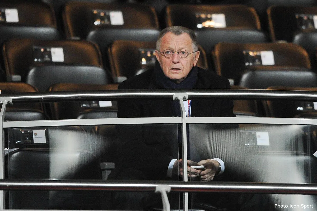 aulas allume la lfp canal et l asse en un tweet iconsport jpt 231113 08 3170523