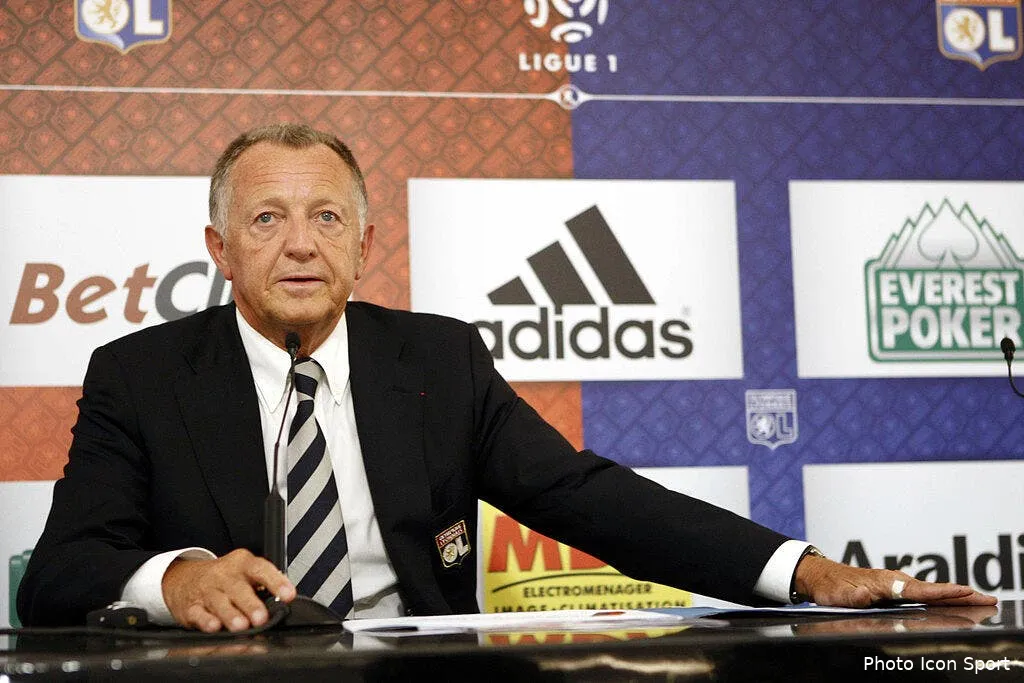 aulas ecrit une lettre a ses joueurs pour les motiver 65688 14227