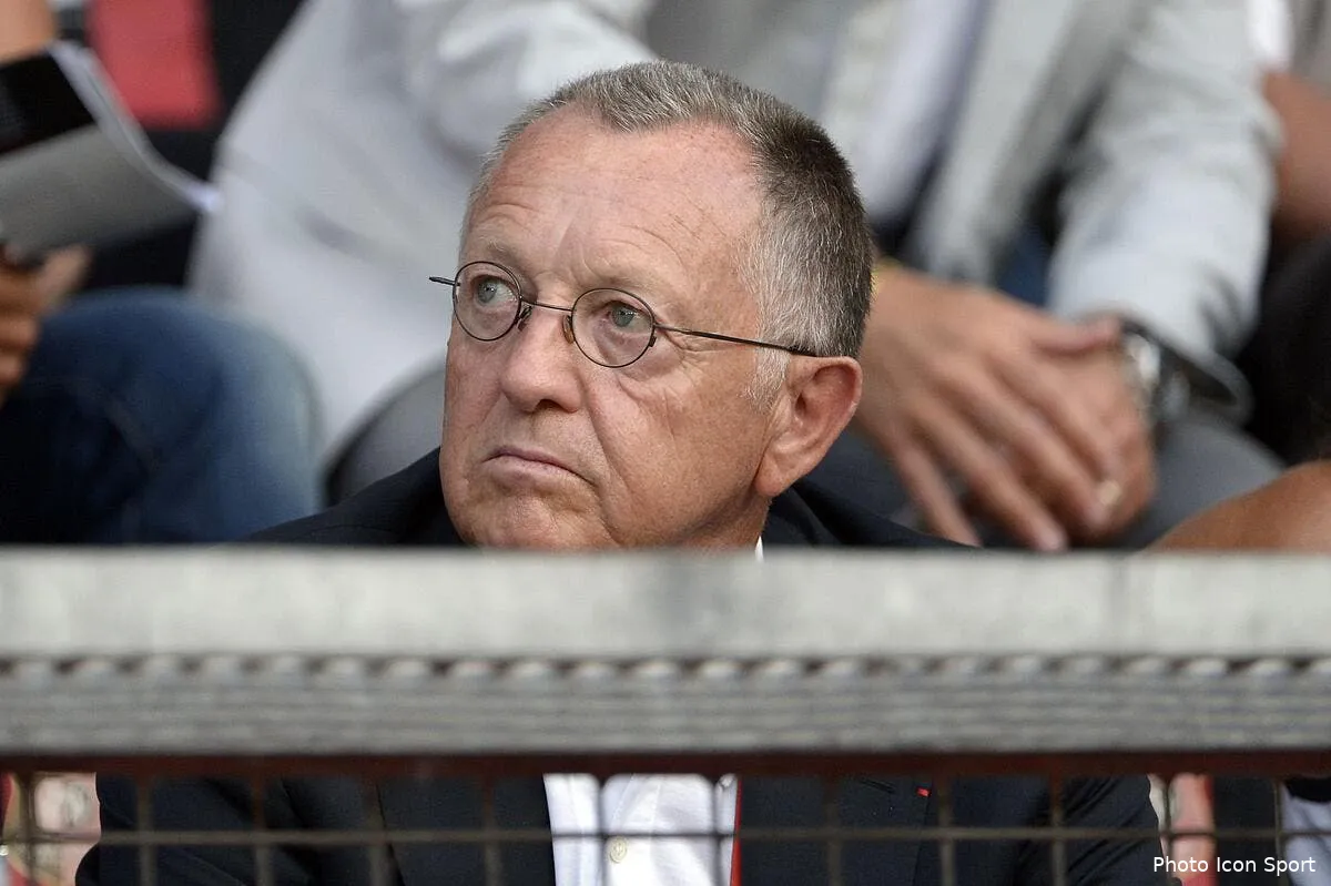 aulas et l ol misent sur le complexe de superiorite du psg iconsport por 110812 41 15146283