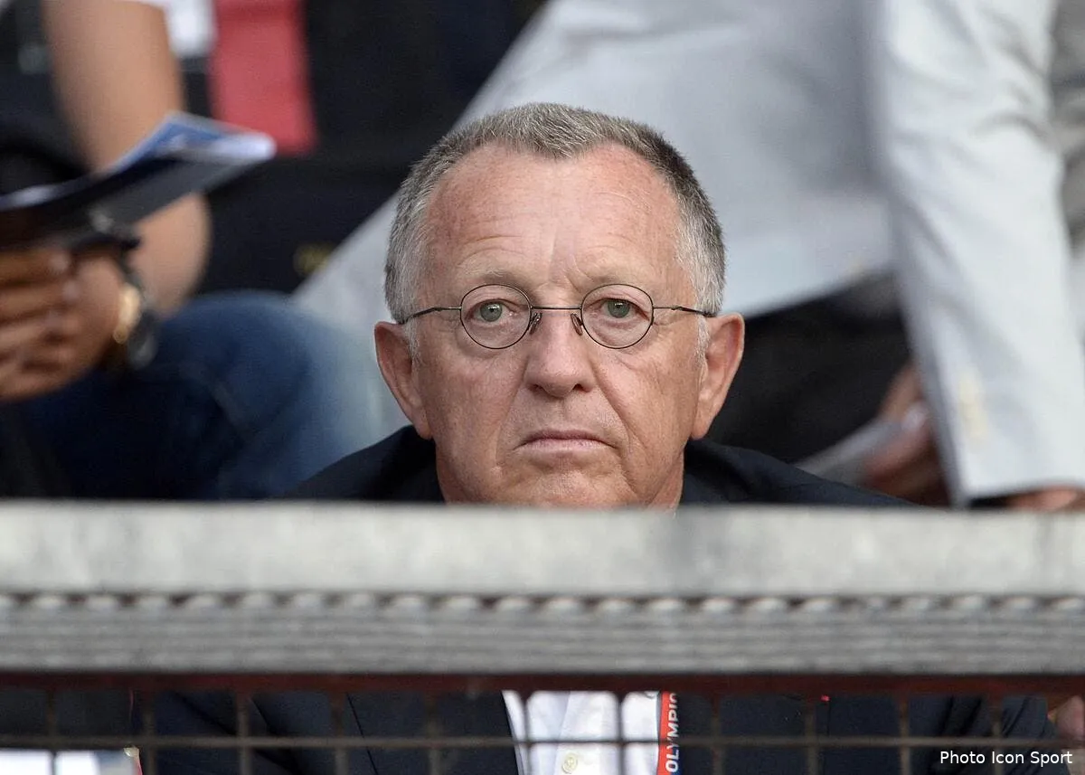 aulas evoque des possibles departs surprises a l ol au mercato iconsport por 110812 41 149 139154