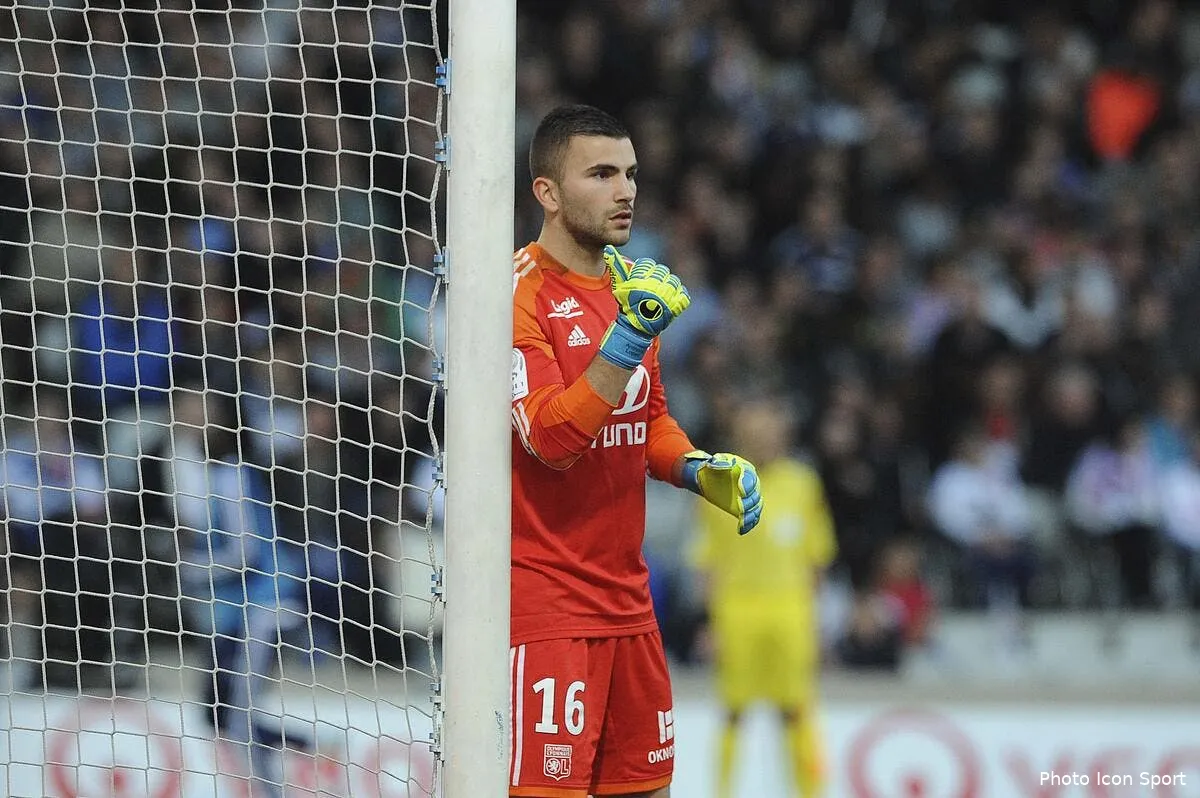 aulas felicite a lopes et anticipe le tirage de l ol iconsport jpt 160314 07 0778971