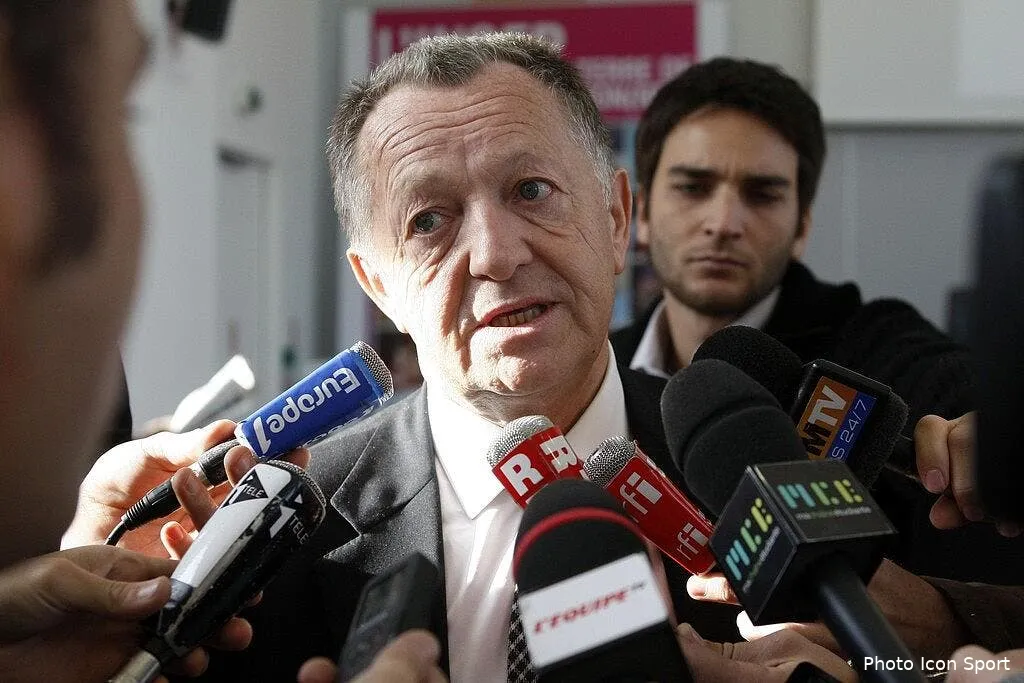 aulas juge ses propos sur puel mal interpretes 70032 17949