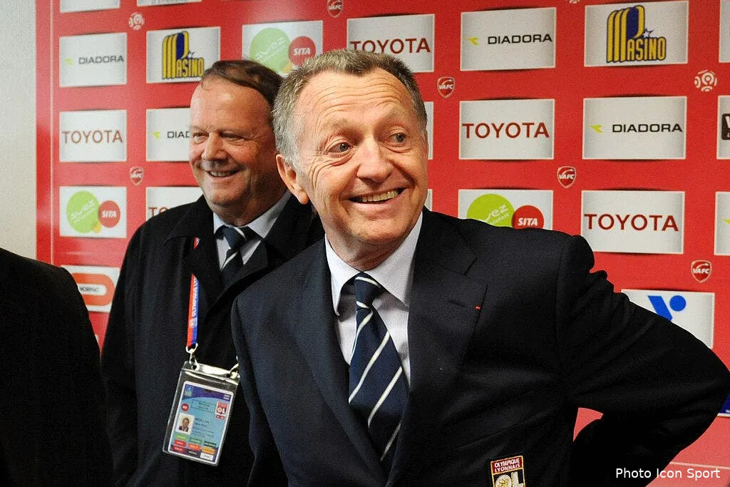 aulas rigole encore de l asse sur playstation 60602 10702