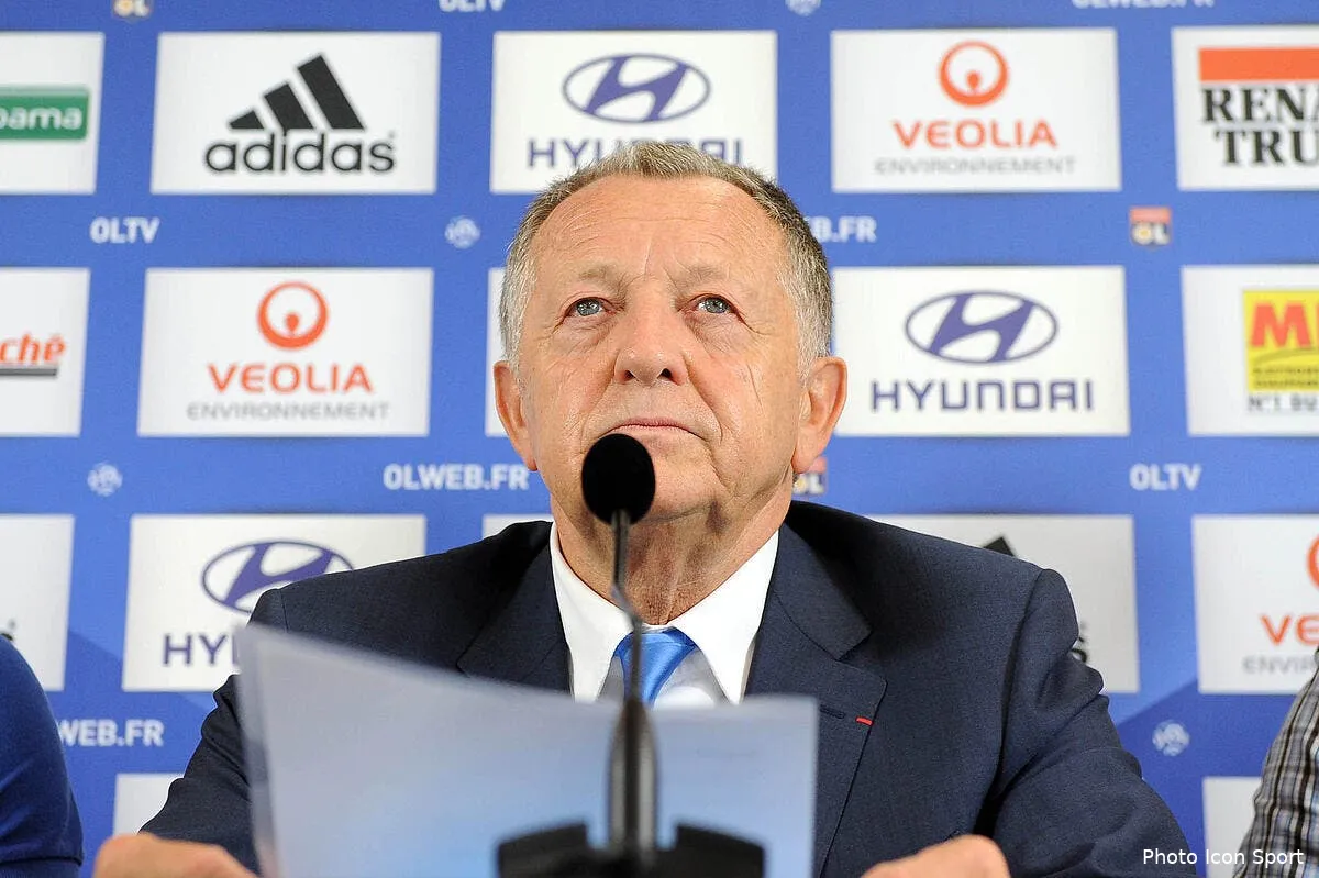 aulas se fait deglinguer par riolo iconsport jpt 110713 04 0762615