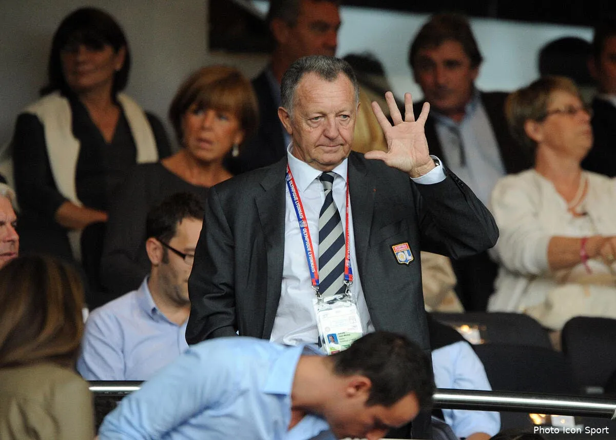 aulas se fait traiter de flambeur de bas etage a ajaccio iconsport jpt 240911 22 4633582