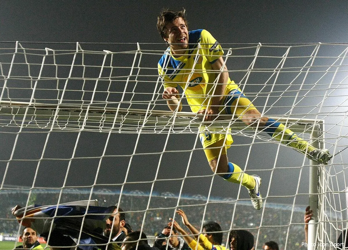 aulas souhaite a l om de tomber sur nicosie iconsport fir 070312 33 0932383