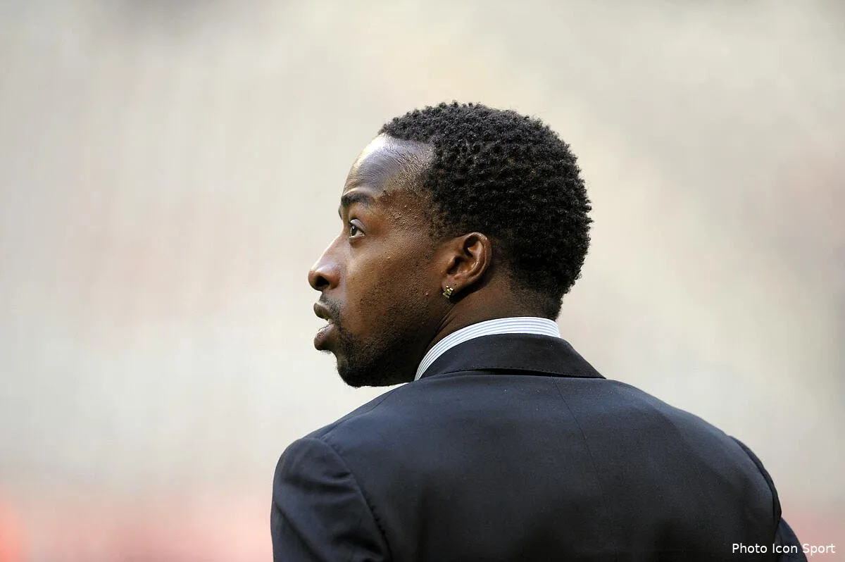 aulas une tete a claque sauf pour les lyonnais avoue govou iconsport mis 210410 05 28109277