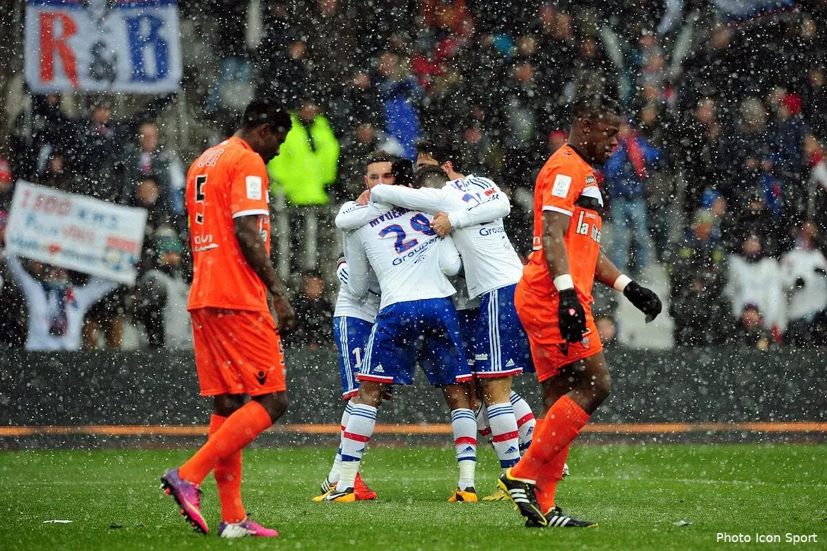 aulas veut que l ol oublie un peu le psg iconsport jpt 240213 98 0450843