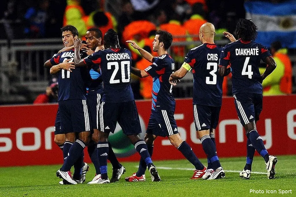 aulas vise le grand chelem pour l ol 61270 11068