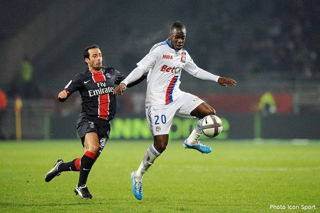 aulas voit le psg comme adversaire de l ol pour le titre 67489 15766