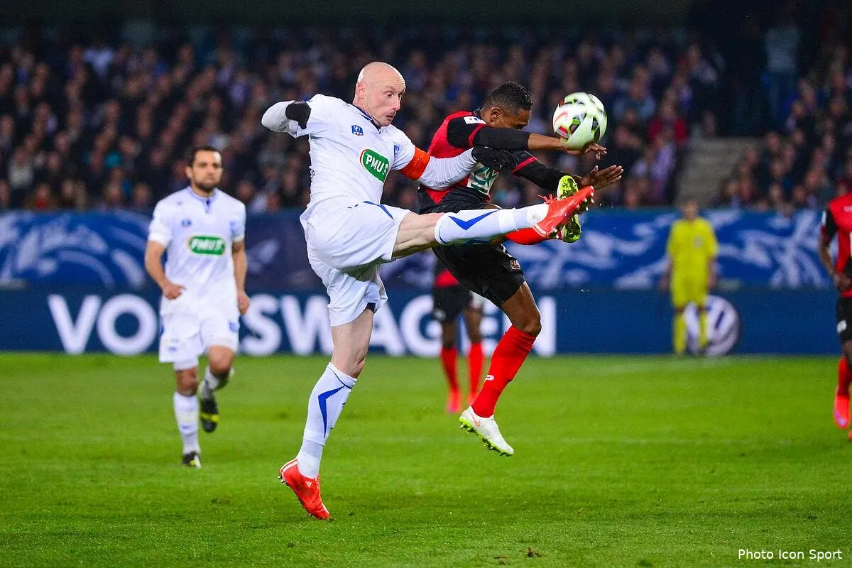 auxerre devoile deja son 11 de depart face au psg iconsport win 070415 09 75112435