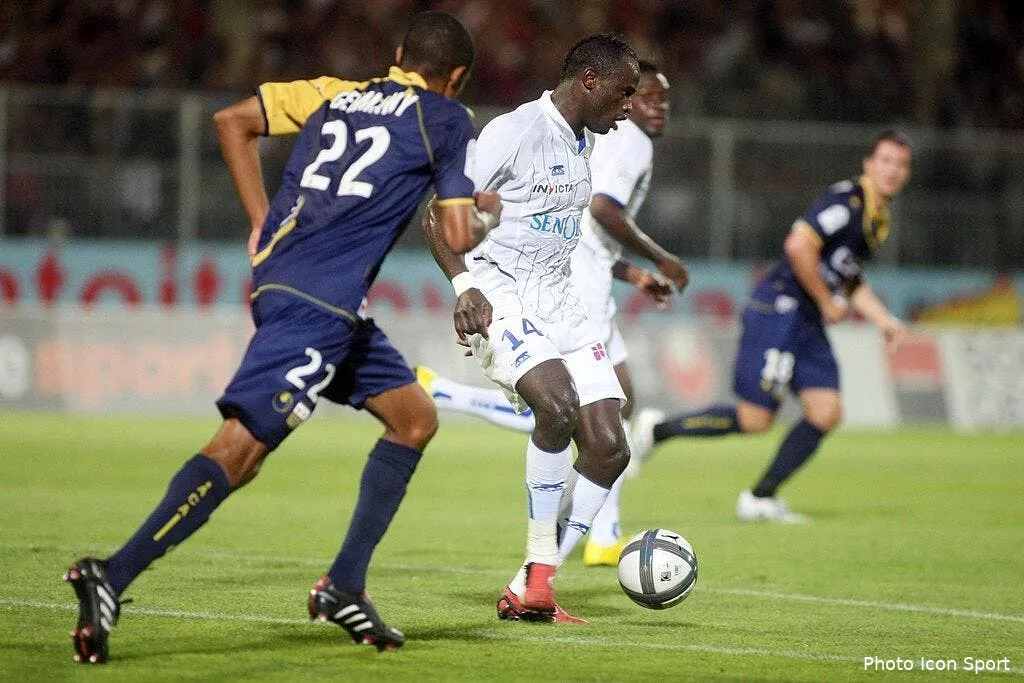 auxerre est bien oblige de trembler devant arles avignon 67217 15535