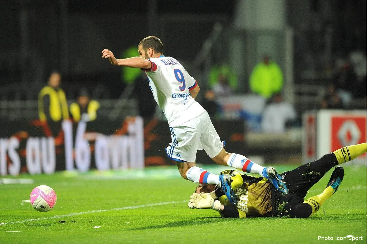 auxerre fulmine contre l arbitre d ol aja iconsport jpt 070412 05 1033401