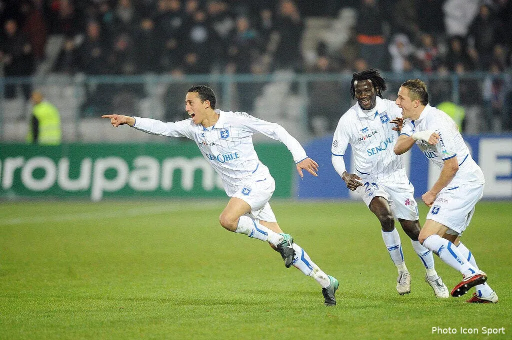 auxerre heureux de son hold up a domicile 68160 16329