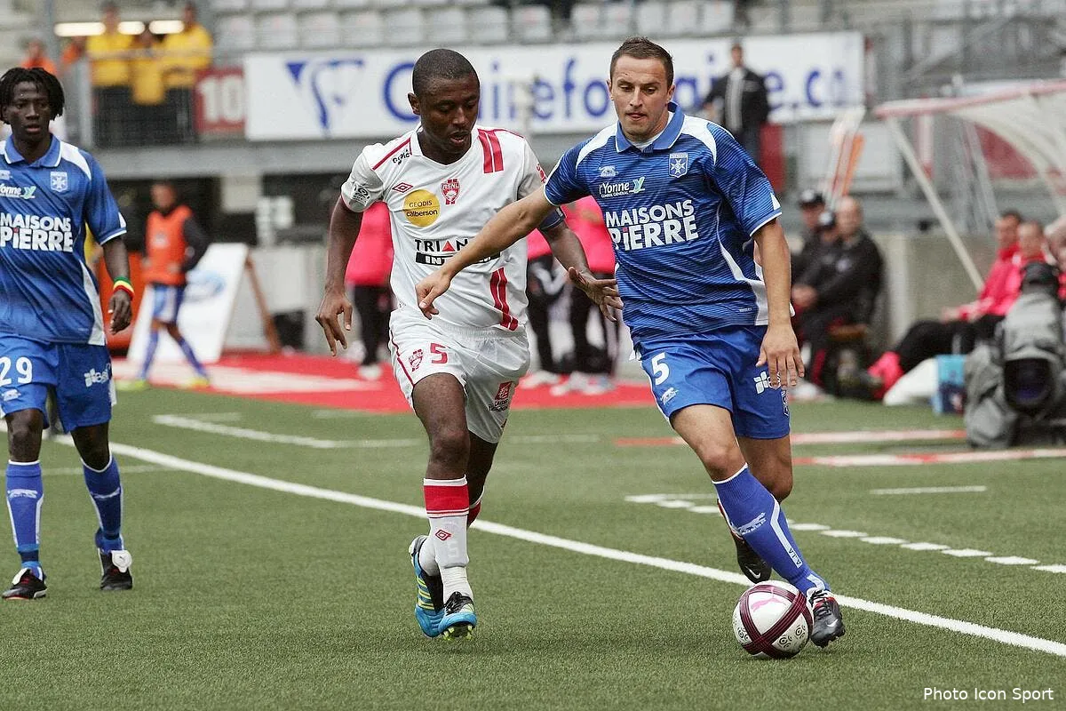 auxerre poursuit son redressement iconsport mrv 110911 01 0124573