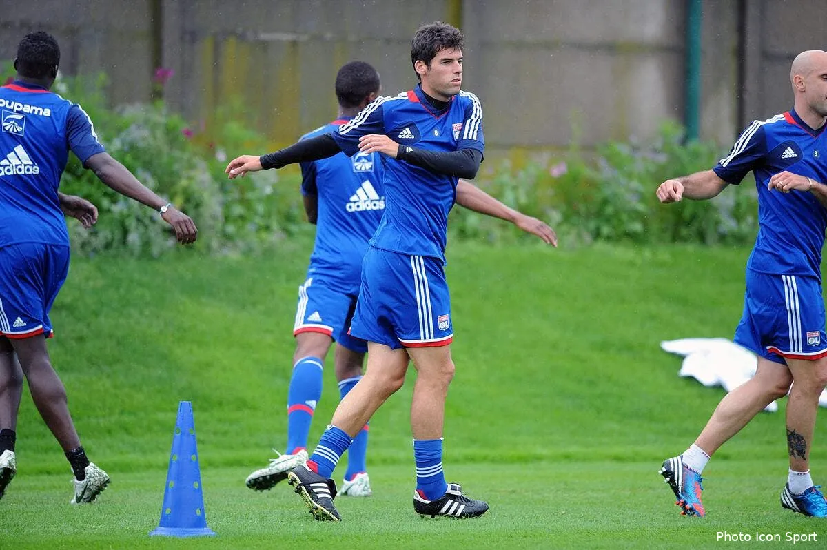 avant de se blesser gourcuff avait scotche vercoutre a l ol iconsport jpt 020712 08 0441825