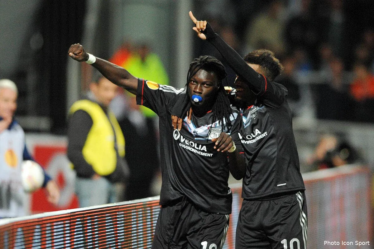 avec gomis l ol persiste et gagne iconsport jpt 200912 05 1240045