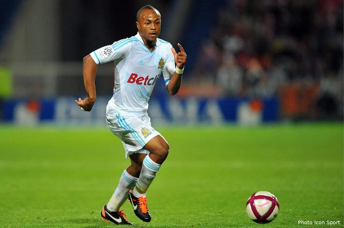 ayew a une seule idole c est papa ayew iconsport win 280811 05 0924085