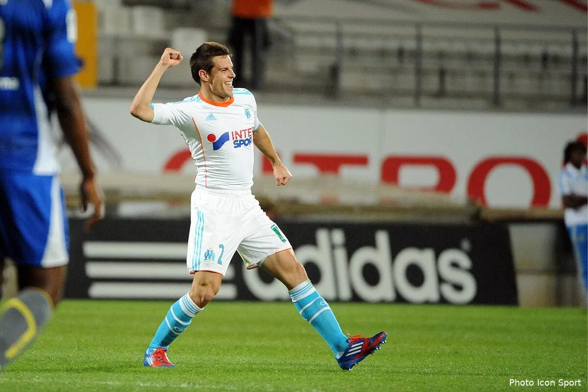 azpi va quitter londres pour rejoindre l om mais pourrait y revenir iconsport pet 130512 88 1137973