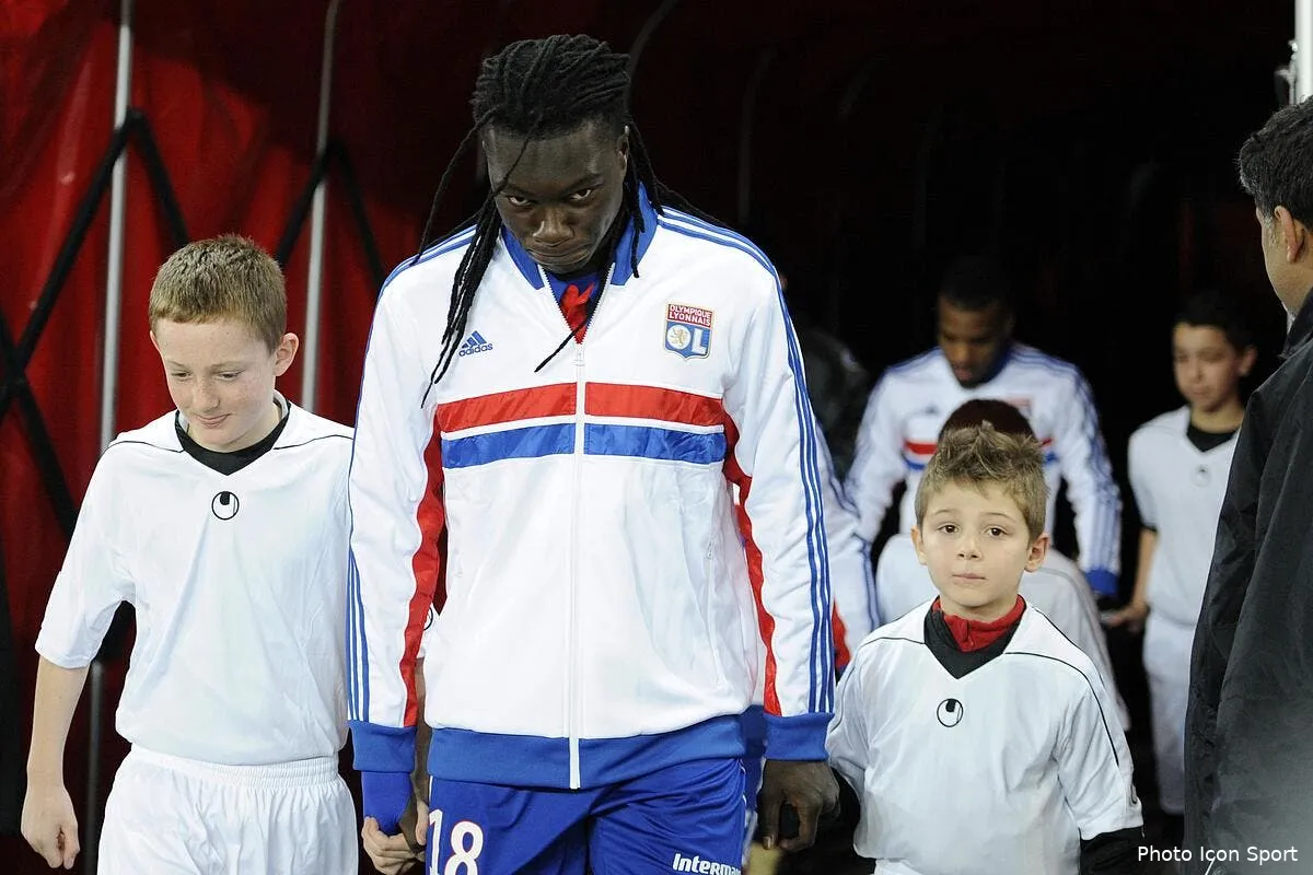 bafe gomis et l ol sauves au mercato par newcastle iconsport noe 250113 40 0860919