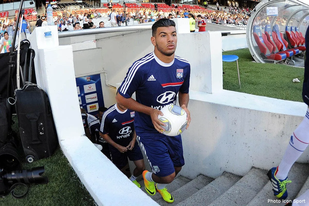 bahlouli quitte l ol et signe 5 ans a monaco iconsport jpt 100813 66 77114917