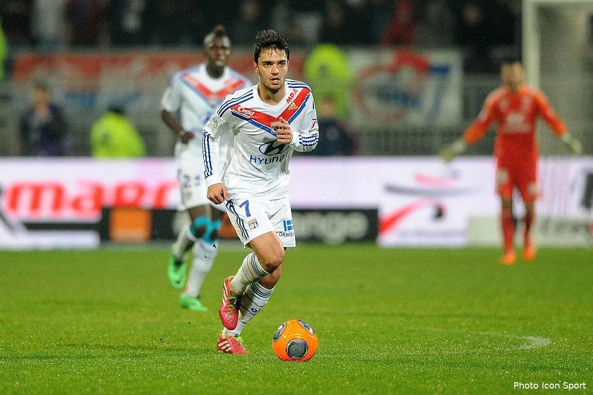 balbir se mele des affaires de grenier a l ol iconsport jpt 110114 05 5888543