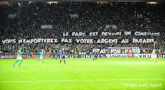 banderole asse psg les magic fans en remettent une couche l asse aurait menti dans l affaire des banderoles anti psg banderoles anti psg galtier defend les supporters de l asse assebanderole 132595 132751133758