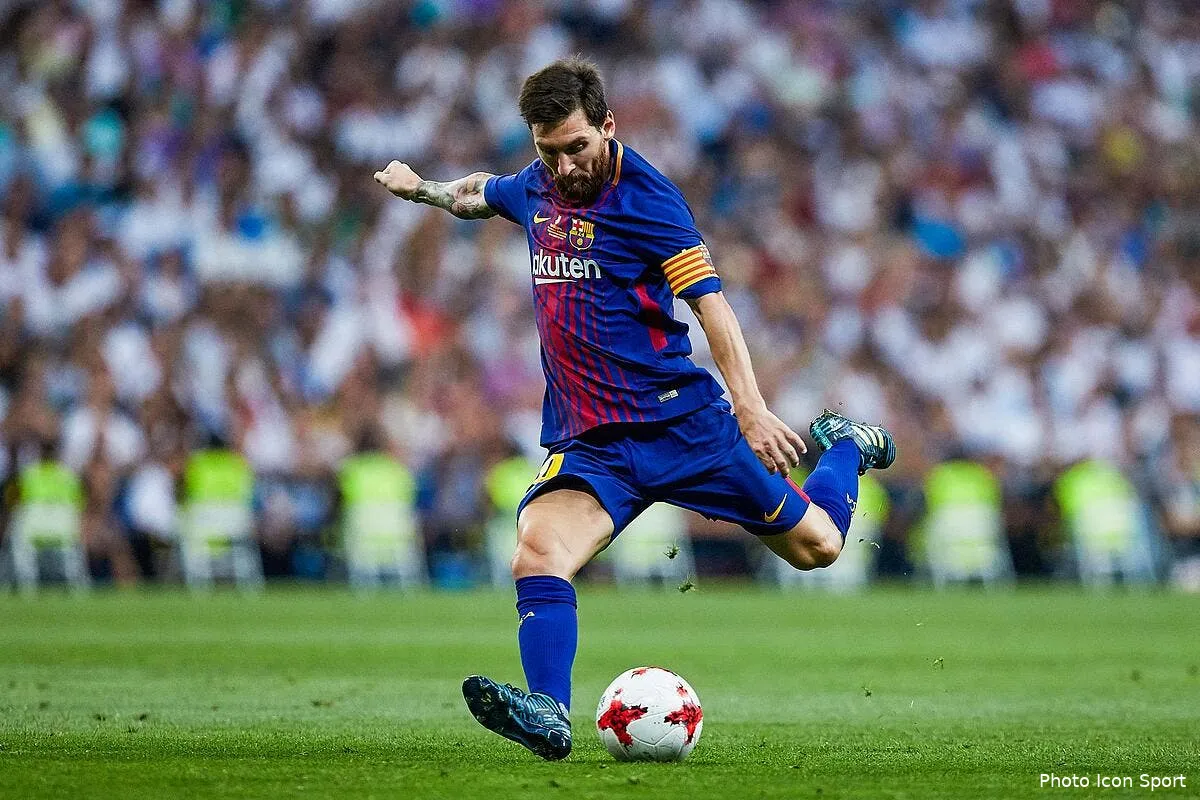 barca traumatise par le psg barcelone veut blinder messi iconsport icon acp 160817 93 12190335