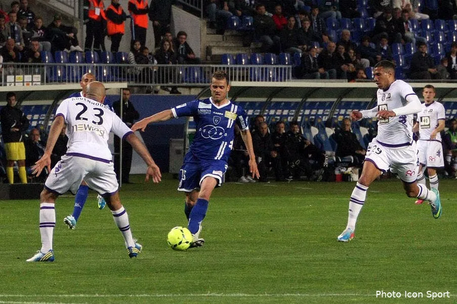 bastia a le maintien a portee de main iconsport mae 270413 08 0155711