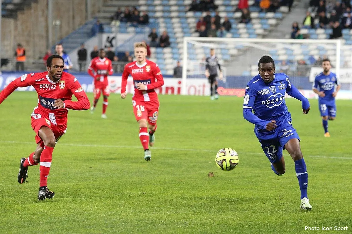 bastia a tres mal a la tete iconsport mae 031214 01 0698385