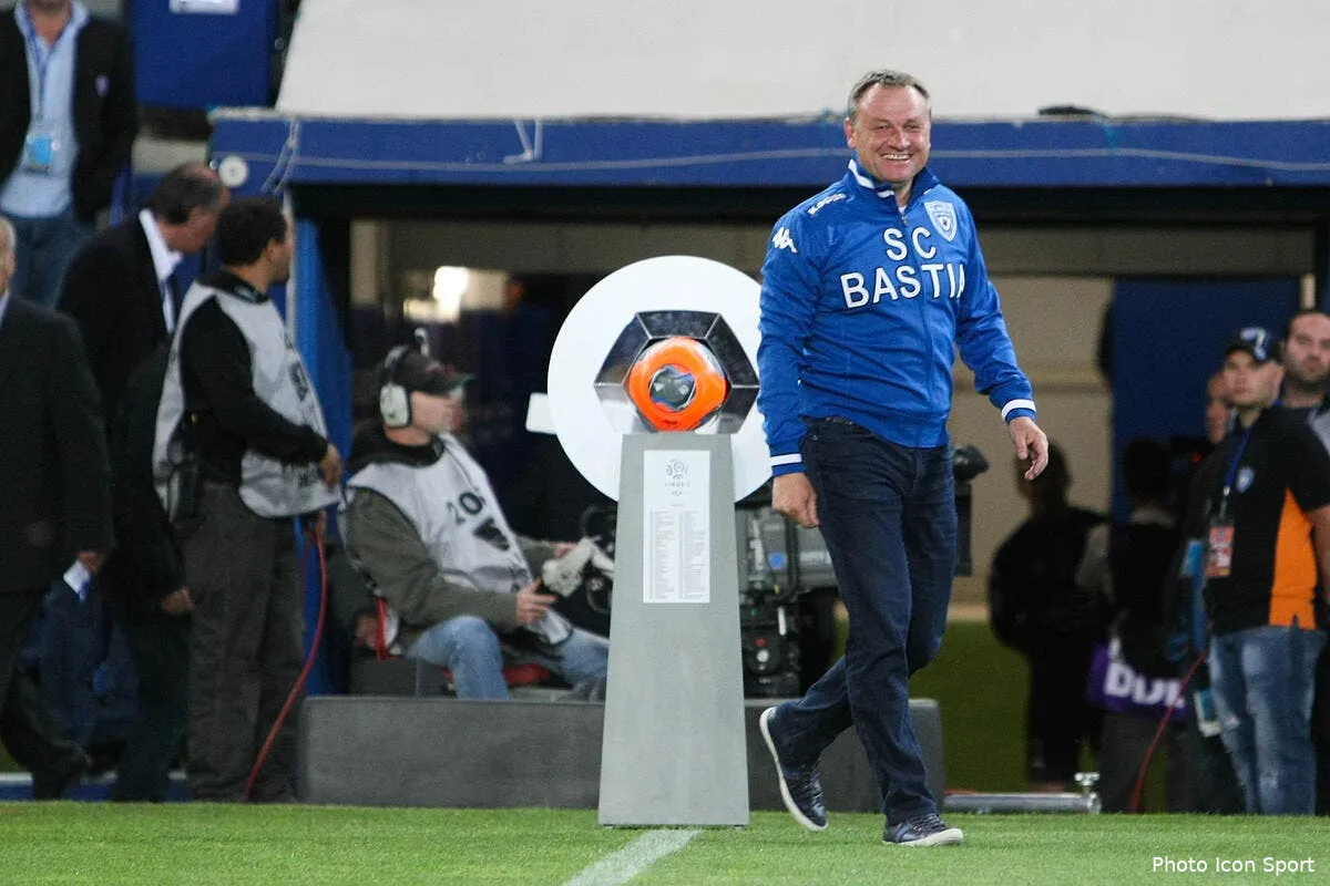 bastia et frederic hantz l accord est proche iconsport mae 170514 01 0696947