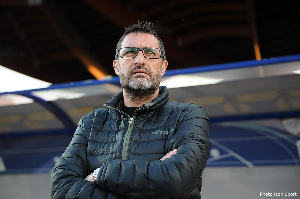 bastia le sporting a un nouveau president et un nouvel entraineur iconsport fer 210417 11 14189927