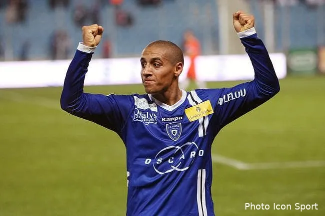 bastia remet l asse a sa place pour khazri entre la france et la tunisie kharzi a fait son choix iconsport mae 241112 08 07 4546360793