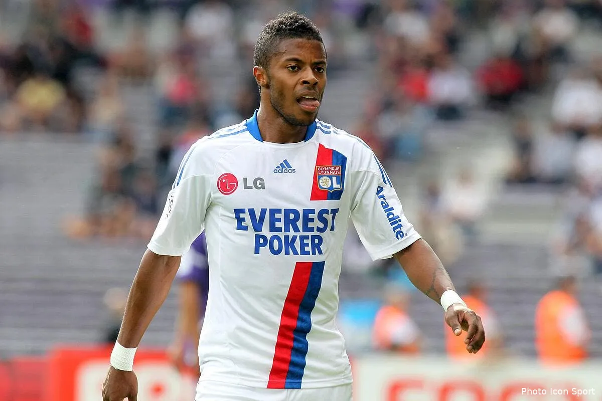 bastos a la juventus ce n est plus si evident iconsport blo 010511 99 4318990