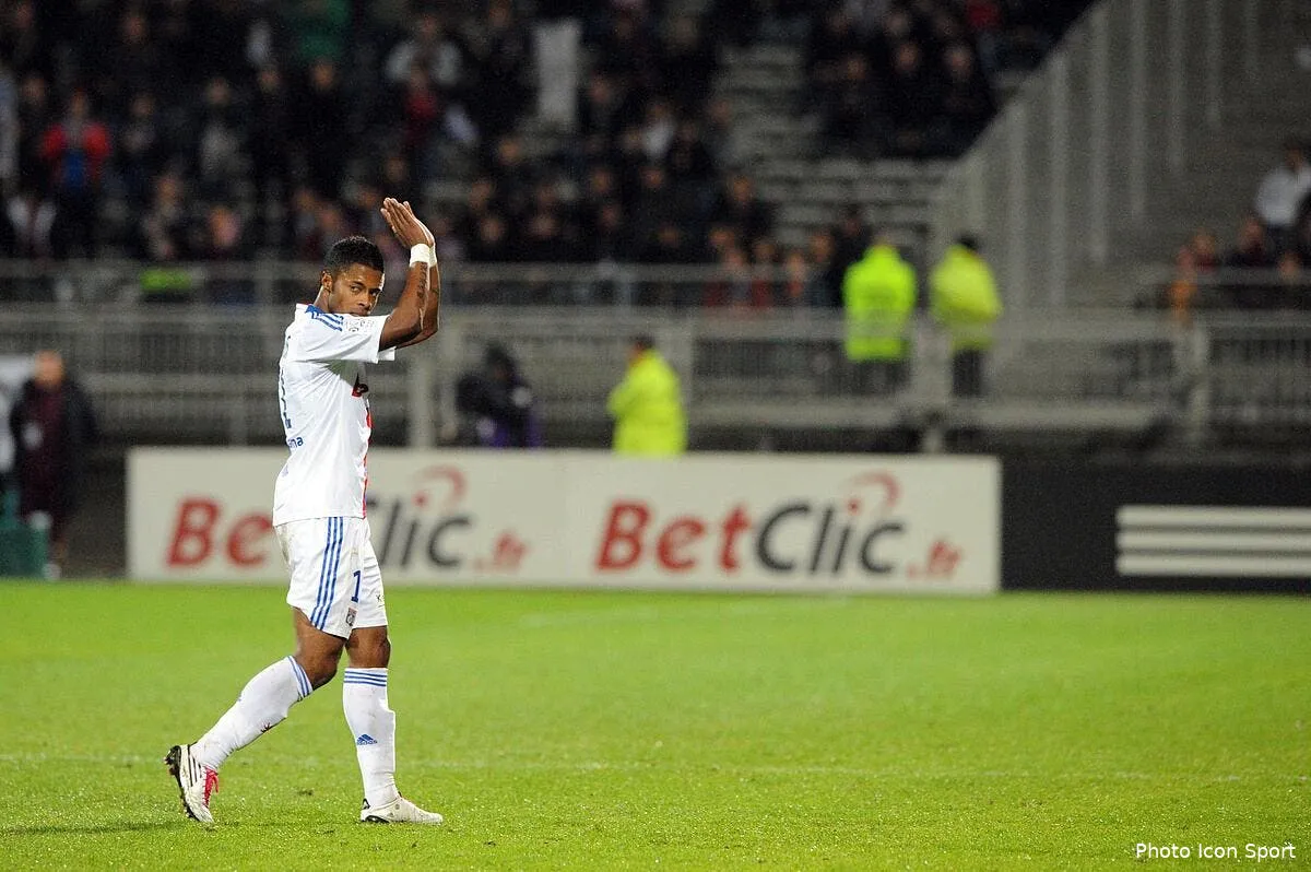 bastos n est plus le bienvenu a l ol iconsport jpt 301010 901 5622243