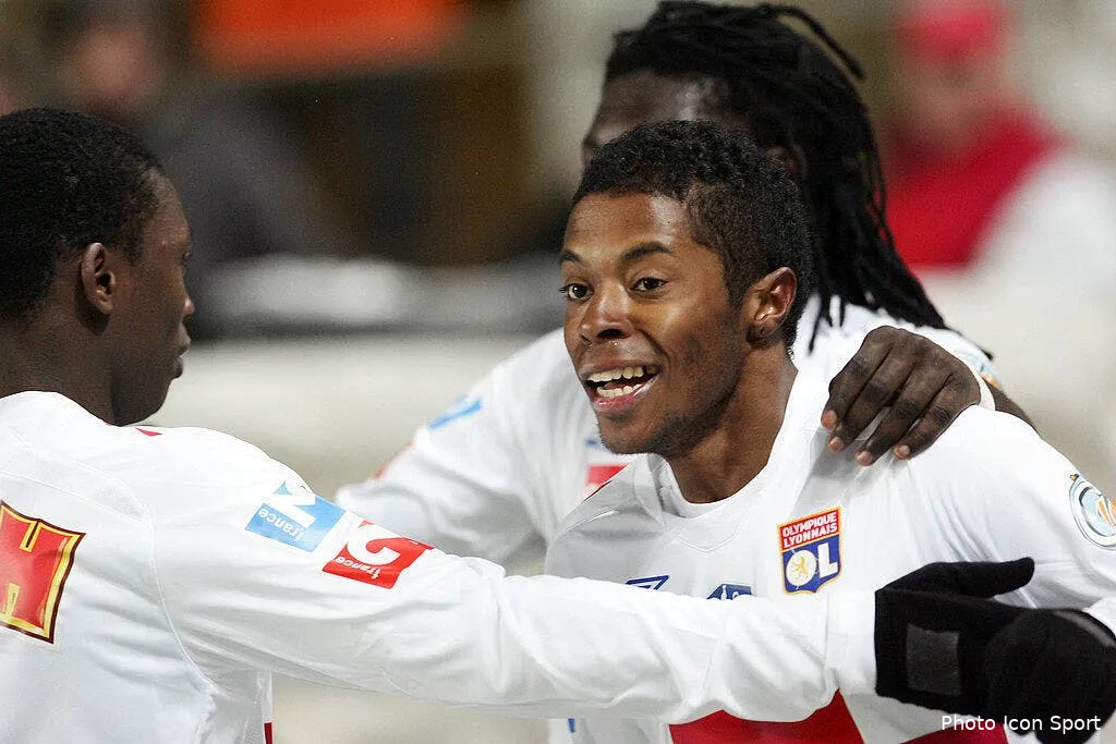 bastos ne veut plus se prendre la tete 47591 7156